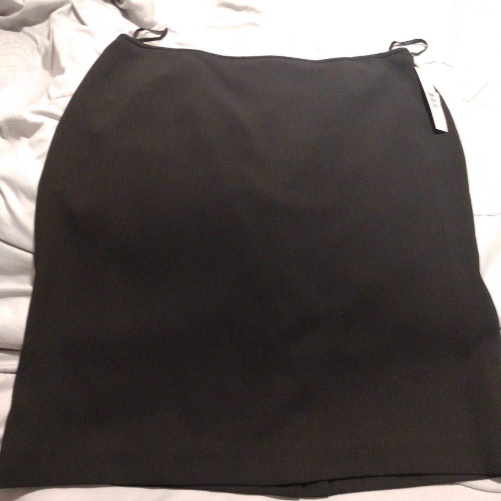 16 work skirt